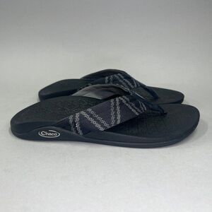 Chaco Sandals Men's 7 Black & Gray Outdoor Athletic‎ Beach Toe Post Flip Flops